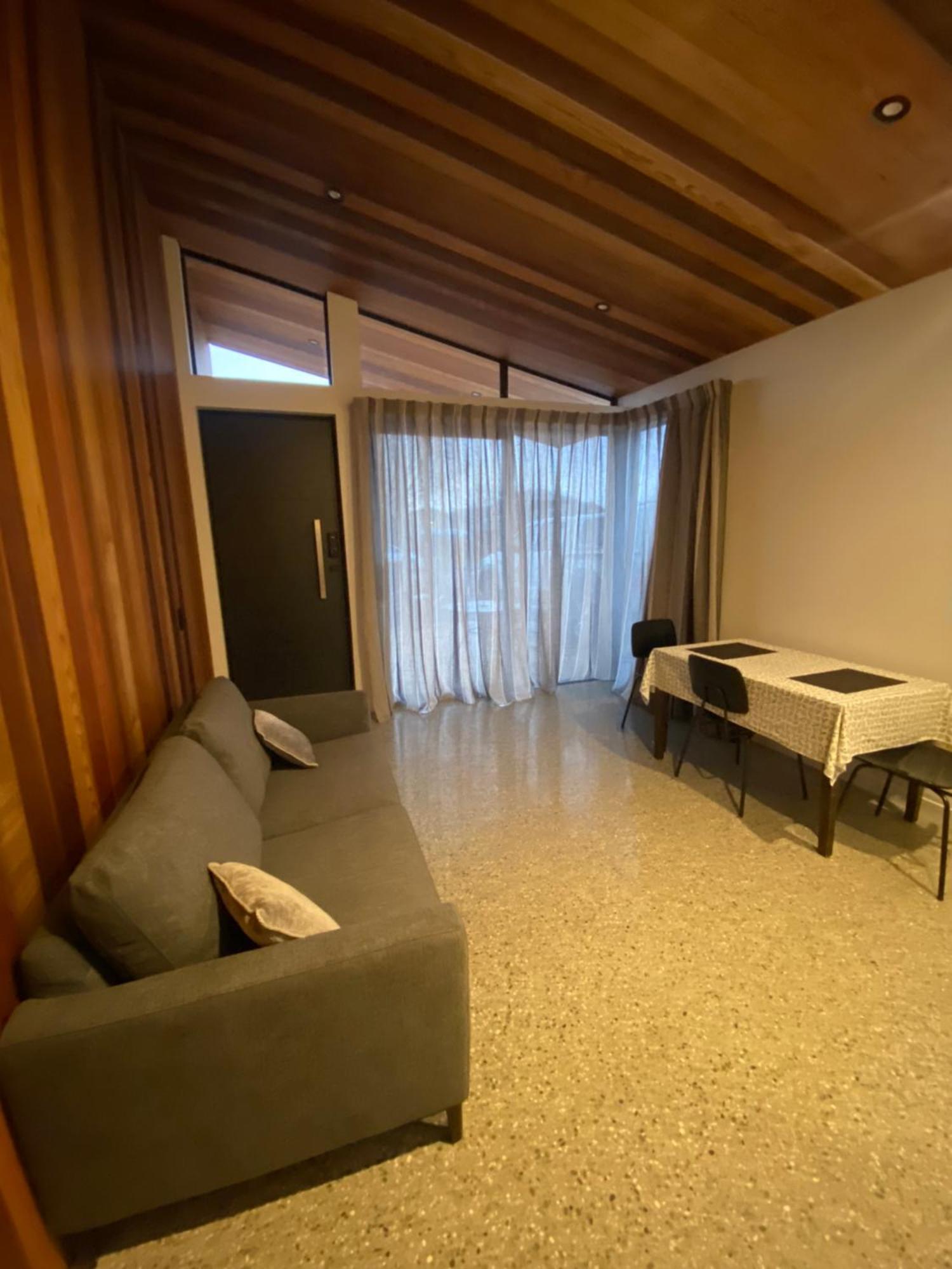 Apartament Roys View Wanaka Zewnętrze zdjęcie